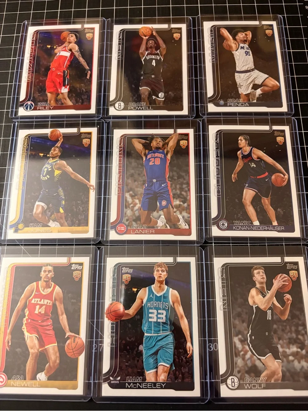 Topps 2025 NBA Basketball Card Lot - Mint Condition - Picture 2 of 5
